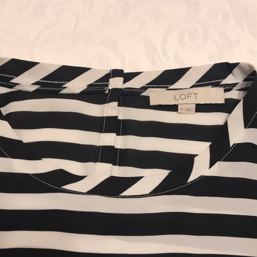 Loft Blouse - Picture 3 of 3